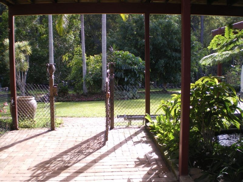 41 Birdlife Court, Nerang QLD 4211