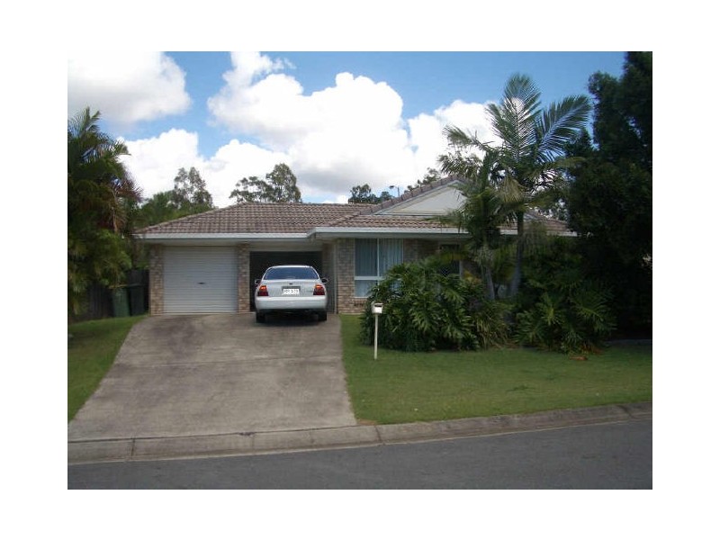 16 Glengarry Close, Highland Park QLD 4211