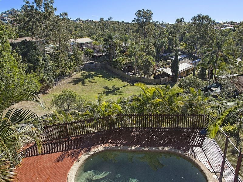 43 Kincaid Drive, Highland Park QLD 4211