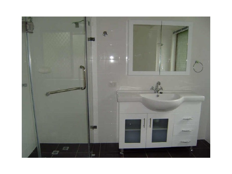 41 Marble Drive, Carrara QLD 4211