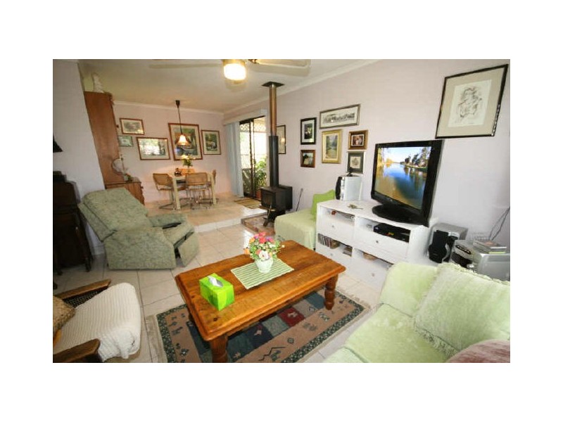 4 Quartz Place, Carrara QLD 4211