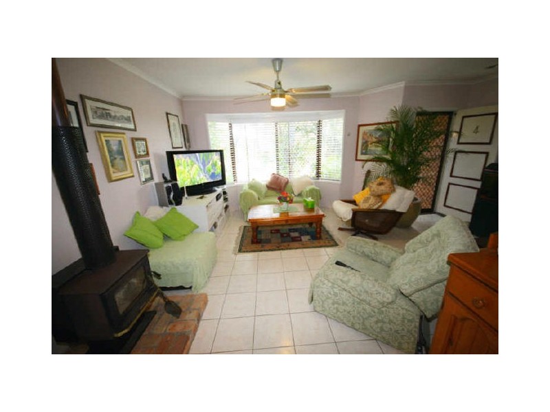 4 Quartz Place, Carrara QLD 4211