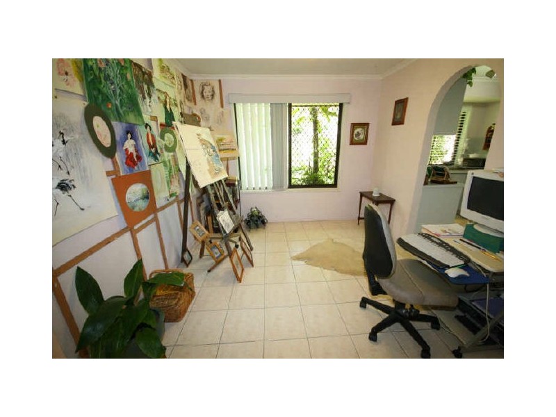 4 Quartz Place, Carrara QLD 4211