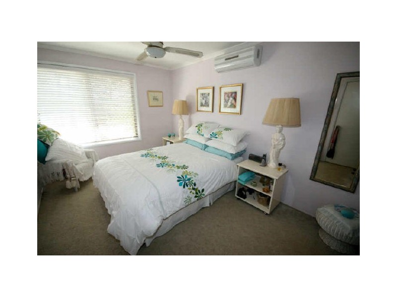 4 Quartz Place, Carrara QLD 4211
