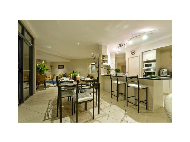 17 Marriott Way, Highland Park QLD 4211