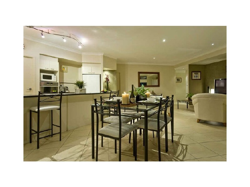 17 Marriott Way, Highland Park QLD 4211