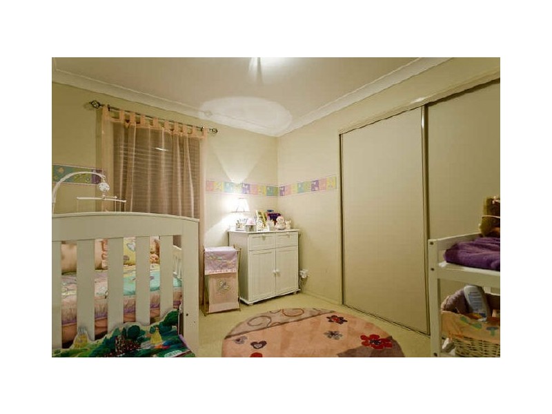 17 Marriott Way, Highland Park QLD 4211