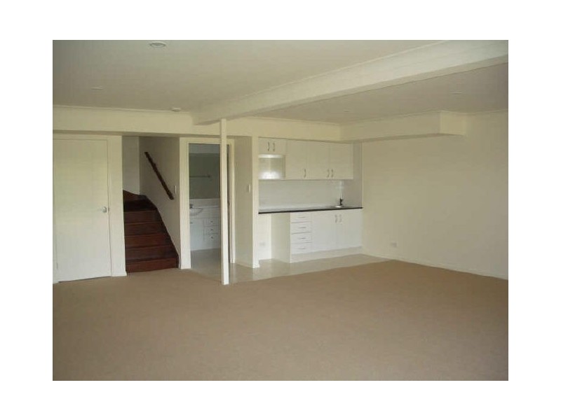 19/5 Ridgeline Way, Highland Park QLD 4211