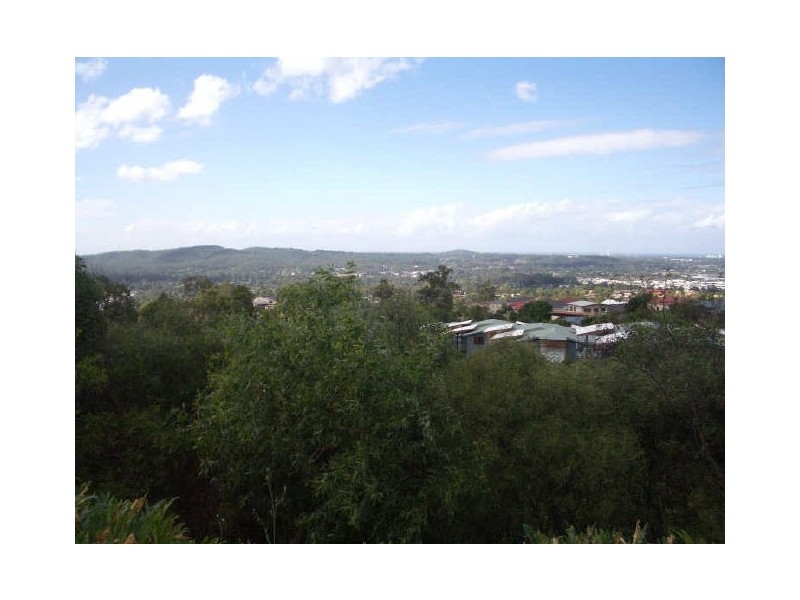 38/2 Ridgeline Way, Highland Park QLD 4211