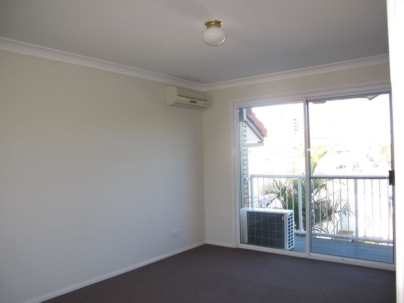 3/168 Queen Street, Southport QLD 4215