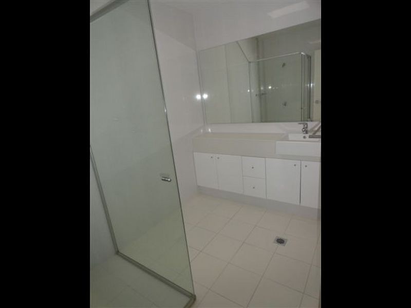 23/1 Boulton Drive, Nerang QLD 4211