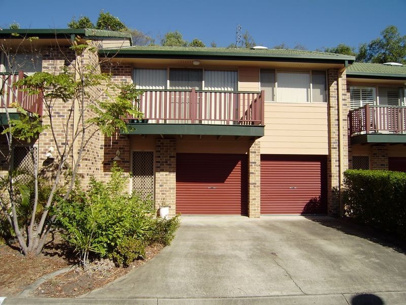 8/6 Ben Lomond Drive, Highland Park QLD 4211