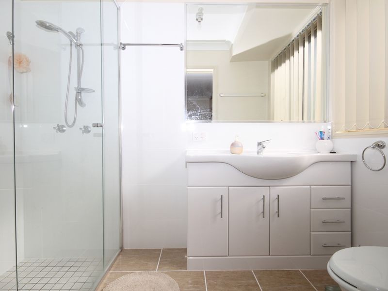 20 Kincaid Drive, Highland Park QLD 4211