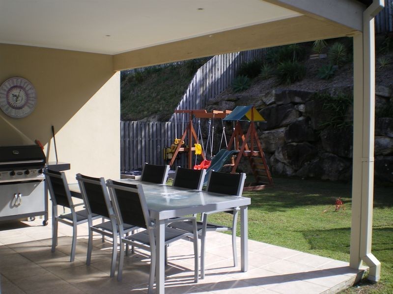 17 Nikau Crescent, Nerang QLD 4211