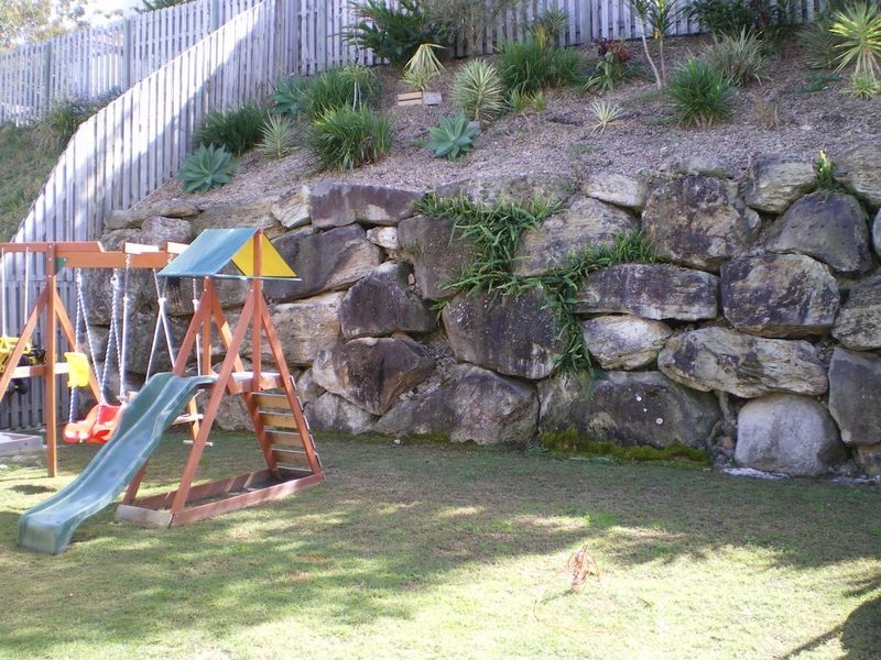 17 Nikau Crescent, Nerang QLD 4211