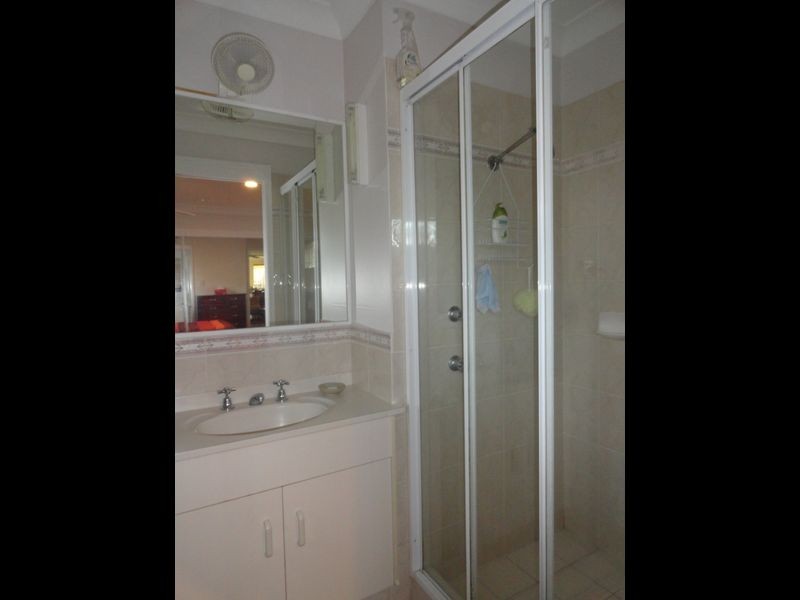 6/413 Oxley Drive, Runaway Bay QLD 4216