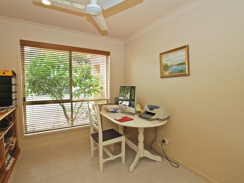 10 Riverwood Drive, Ashmore QLD 4214