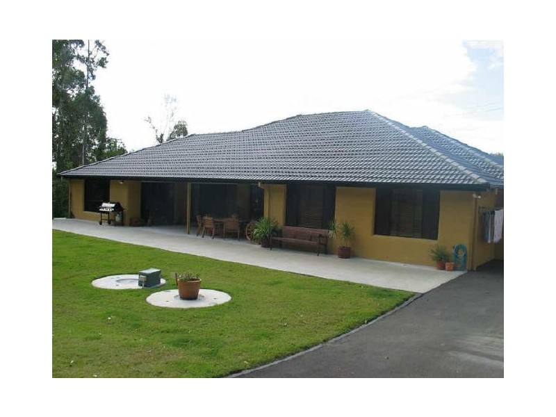 136 Banyula Drive, Gaven QLD 4211