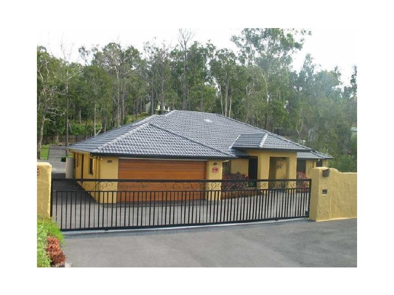 136 Banyula Drive, Gaven QLD 4211