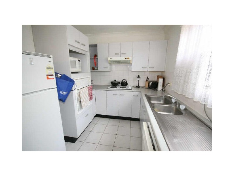 8/1 Paul Court, Carrara QLD 4211