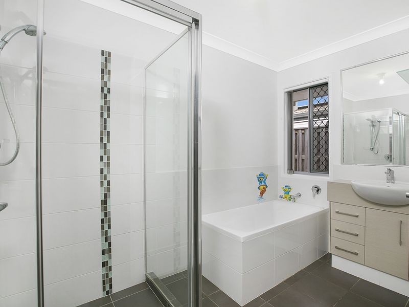 6 Patricia Court, Nerang QLD 4211