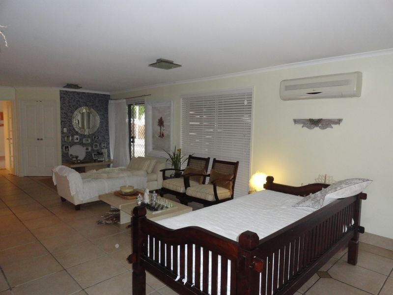 13 Dunsby Drive, Carrara QLD 4211