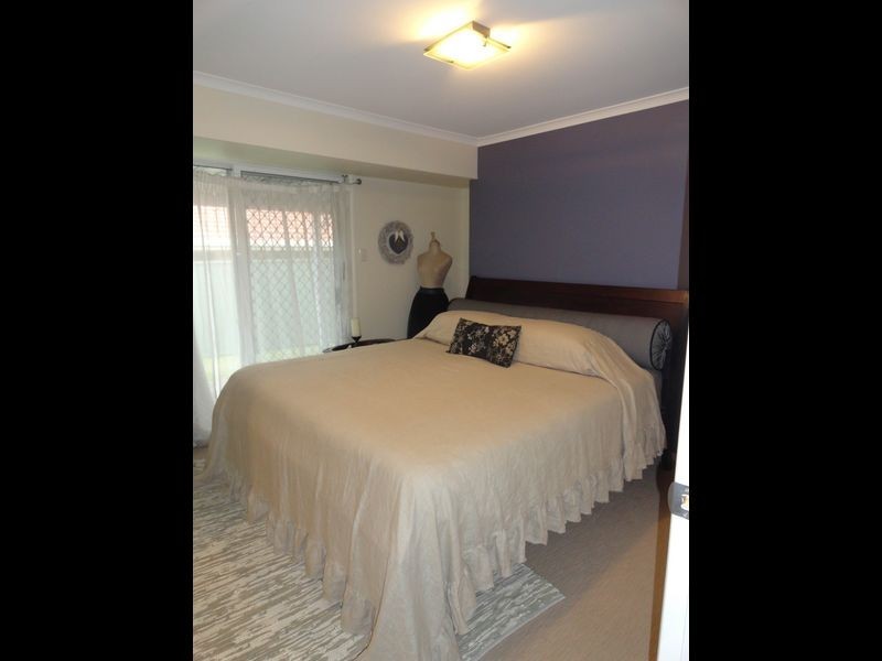 13 Dunsby Drive, Carrara QLD 4211