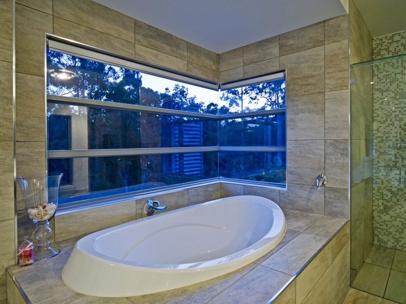 19 Lily Crescent, Nerang QLD 4211