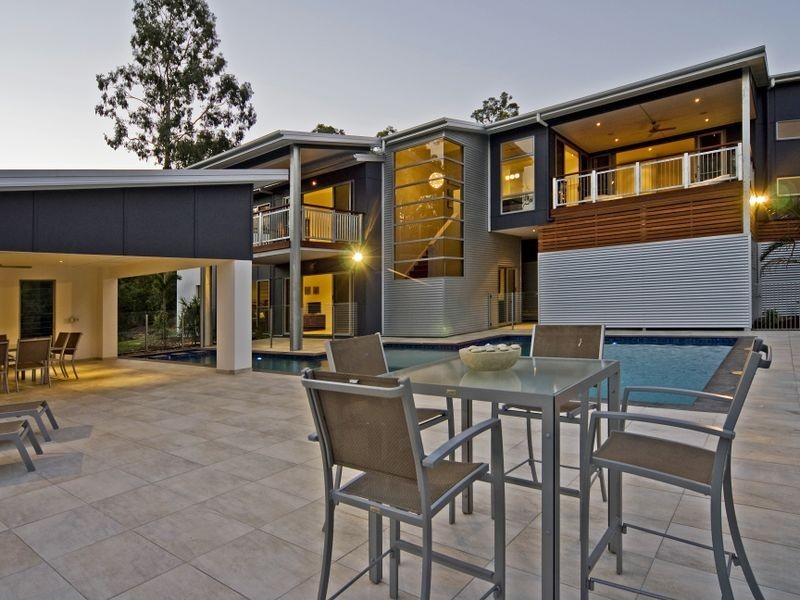 19 Lily Crescent, Nerang QLD 4211