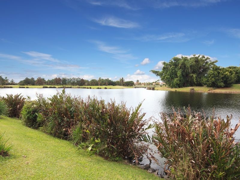 6/117 Palm Meadows Drive, Carrara QLD 4211