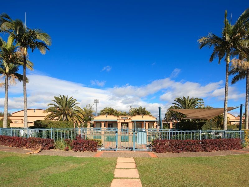 6/117 Palm Meadows Drive, Carrara QLD 4211