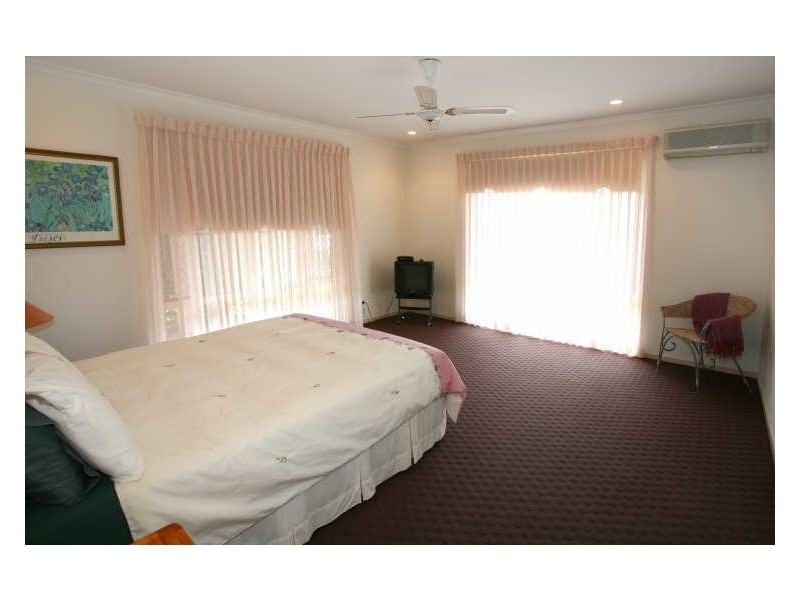 82 Birdlife Court, Gilston QLD 4211
