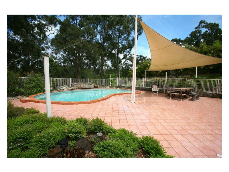 82 Birdlife Court, Gilston QLD 4211