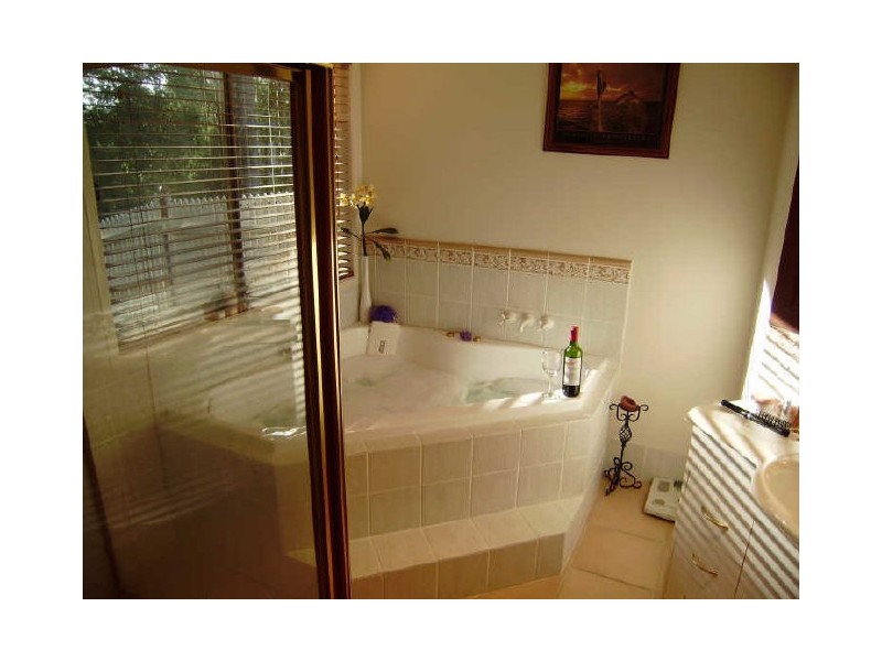 42 The Oval Drive, Mount Nathan QLD 4211
