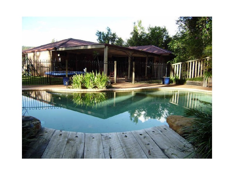 42 The Oval Drive, Mount Nathan QLD 4211