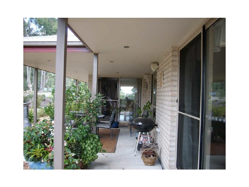 6 Nabberu Street, Maudsland QLD 4210