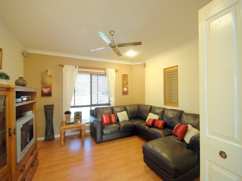 11 Hazlett Street, Maudsland QLD 4210