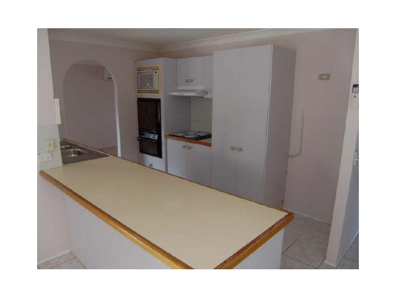 11 Burcott Court, Carrara QLD 4211