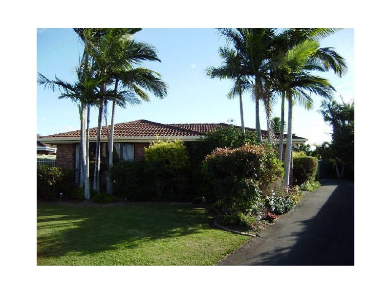 11 Burcott Court, Carrara QLD 4211