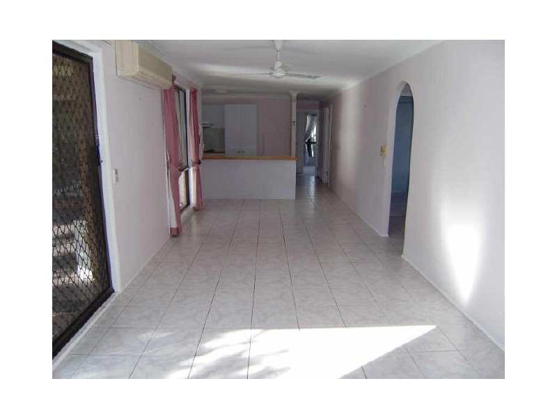 11 Burcott Court, Carrara QLD 4211