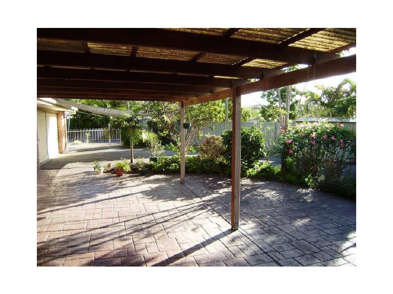 11 Burcott Court, Carrara QLD 4211