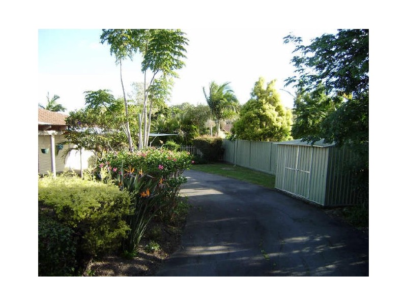 11 Burcott Court, Carrara QLD 4211
