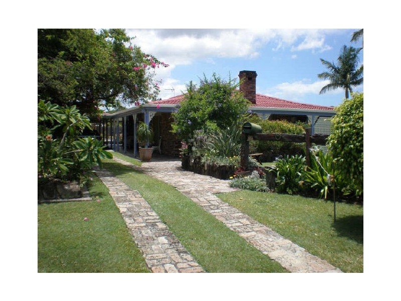3 Rednal Court, Carrara QLD 4211