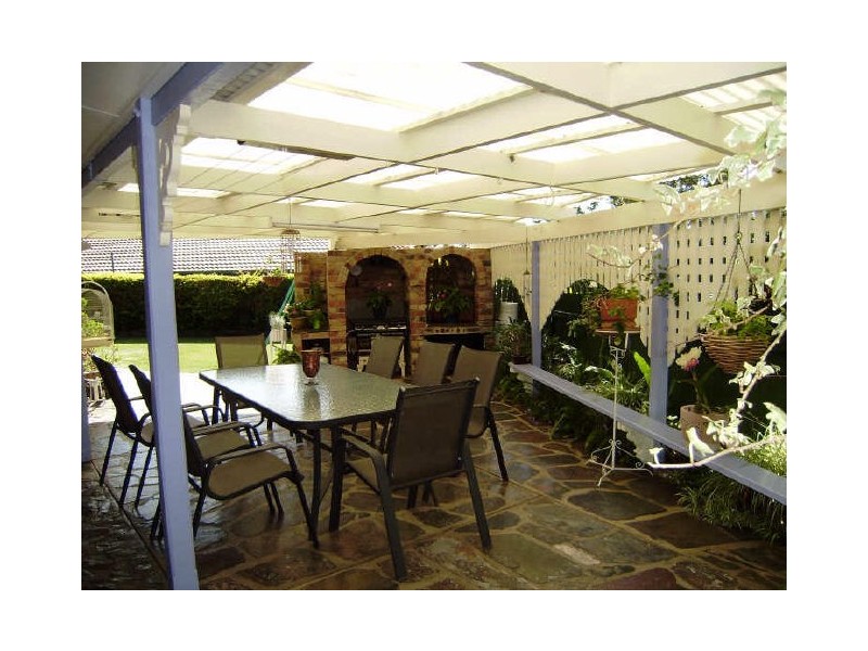 3 Rednal Court, Carrara QLD 4211