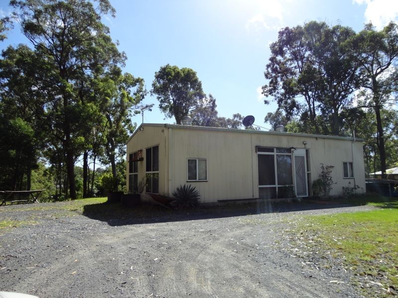 Gaven QLD 4211