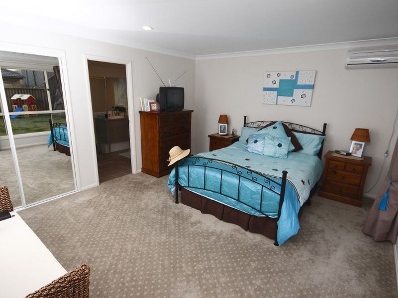 42 Kelsey Circuit, Nerang QLD 4211