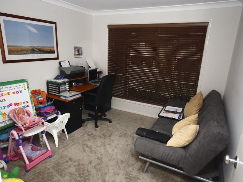 42 Kelsey Circuit, Nerang QLD 4211
