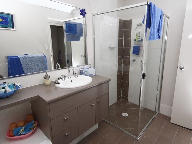 42 Kelsey Circuit, Nerang QLD 4211