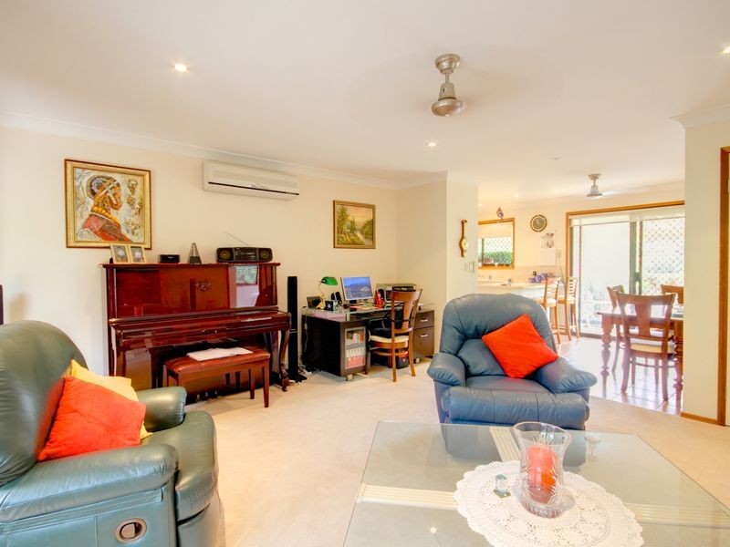 2/2 Dorrigo Drive, Worongary QLD 4213