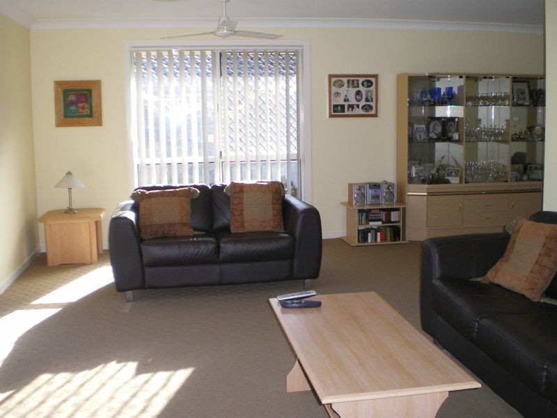 9 Sharne Court, Carrara QLD 4211